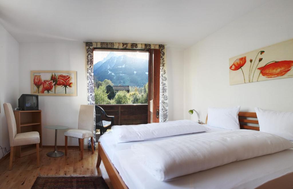 Hotel Auhof Schruns Pokoj fotografie